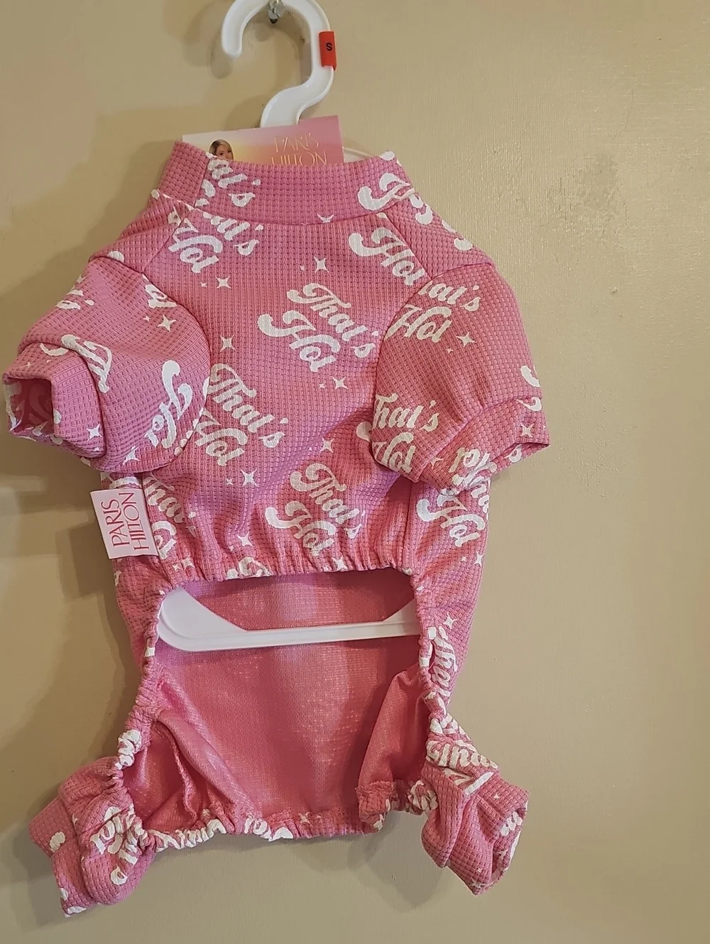 Paris Hilton Pet Apparel That’s Hot Pink Dog Outfit Size Small NWT